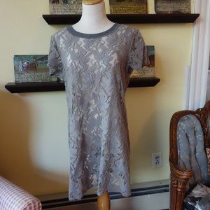 Anthropologie / Free People Embroidered Gray Mesh Top / Tunic Lace - Size L